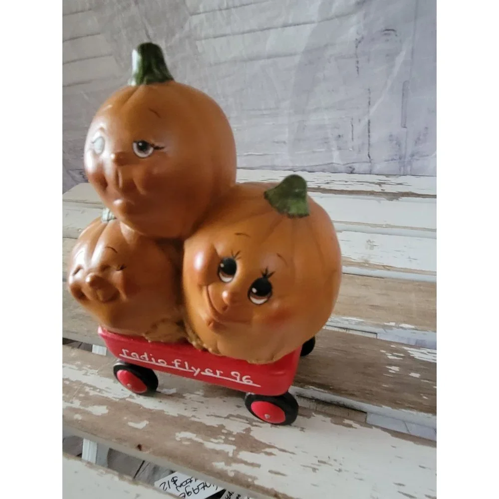 Ceramic pumpkin steampunk radio flyer‎ wagon Halloween prop kitchen home decor
